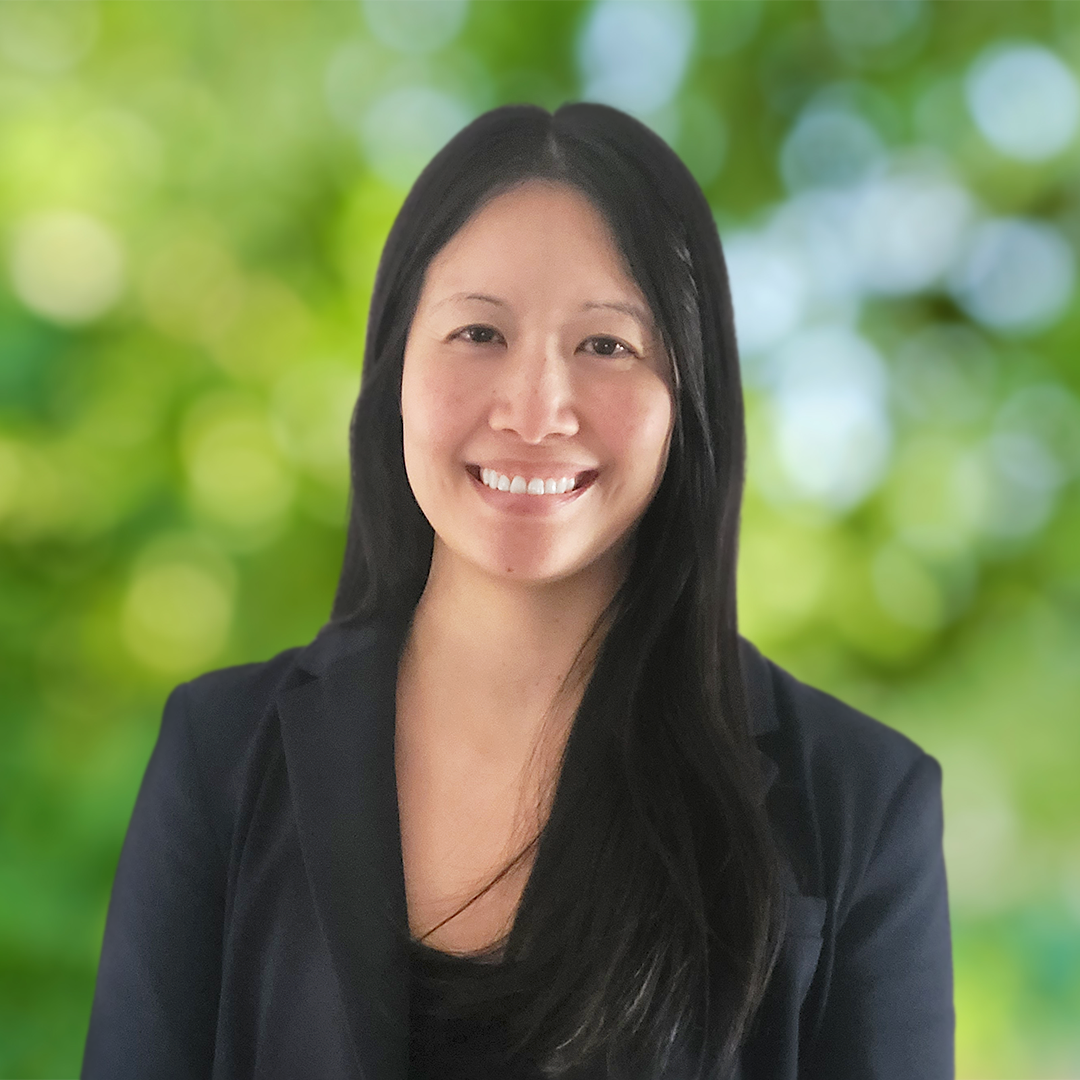headshot of Jennifer Chow Lee
